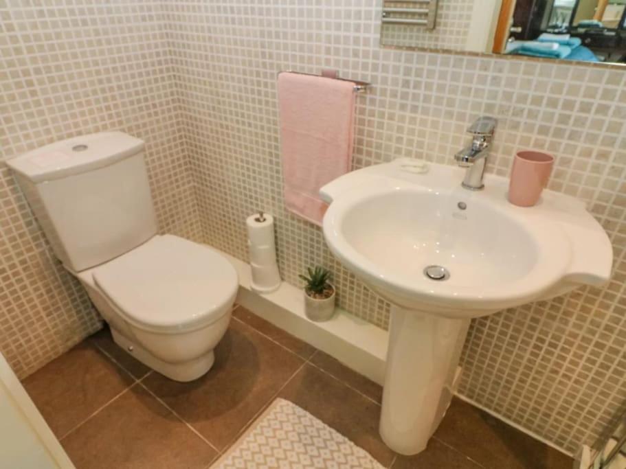 Two Acres- Spacious, Delightful, Pet Free Bungalow Levens Zewnętrze zdjęcie